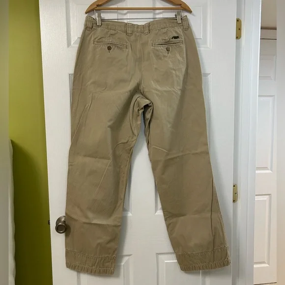 Super cool Jackson Hole Mountain Khaki brand khaki pants - Picture 3 of 3